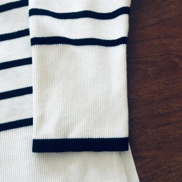 MANGO - Oversized striped sweater - Picture 10 of 10